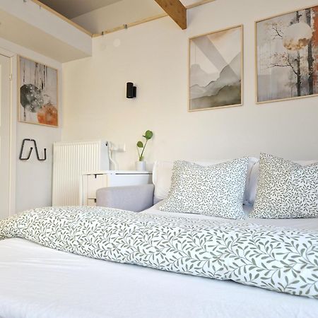 Apartamento La Petite Boheme With Free Parking Estocolmo Exterior foto