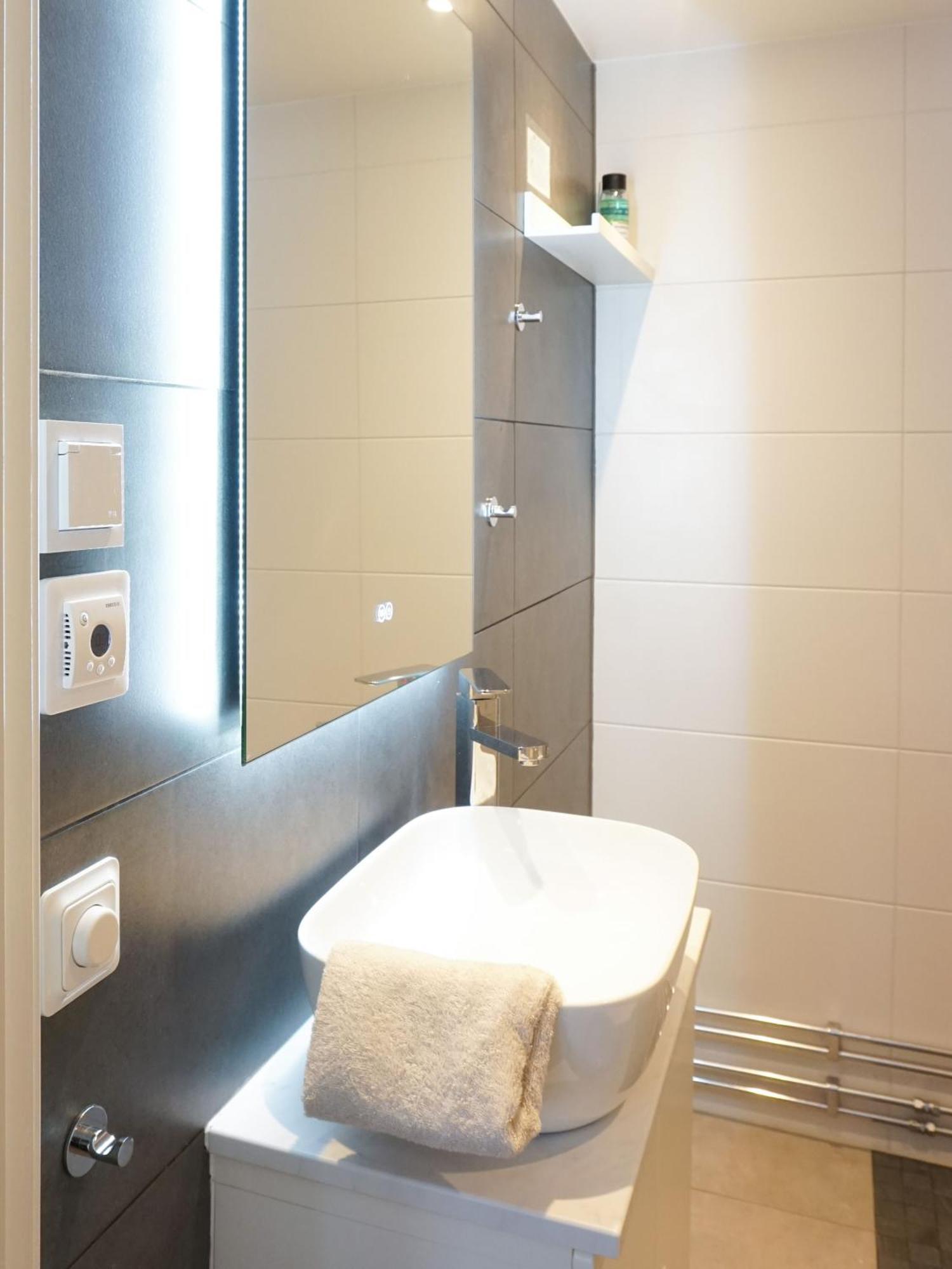 Apartamento La Petite Boheme With Free Parking Estocolmo Exterior foto