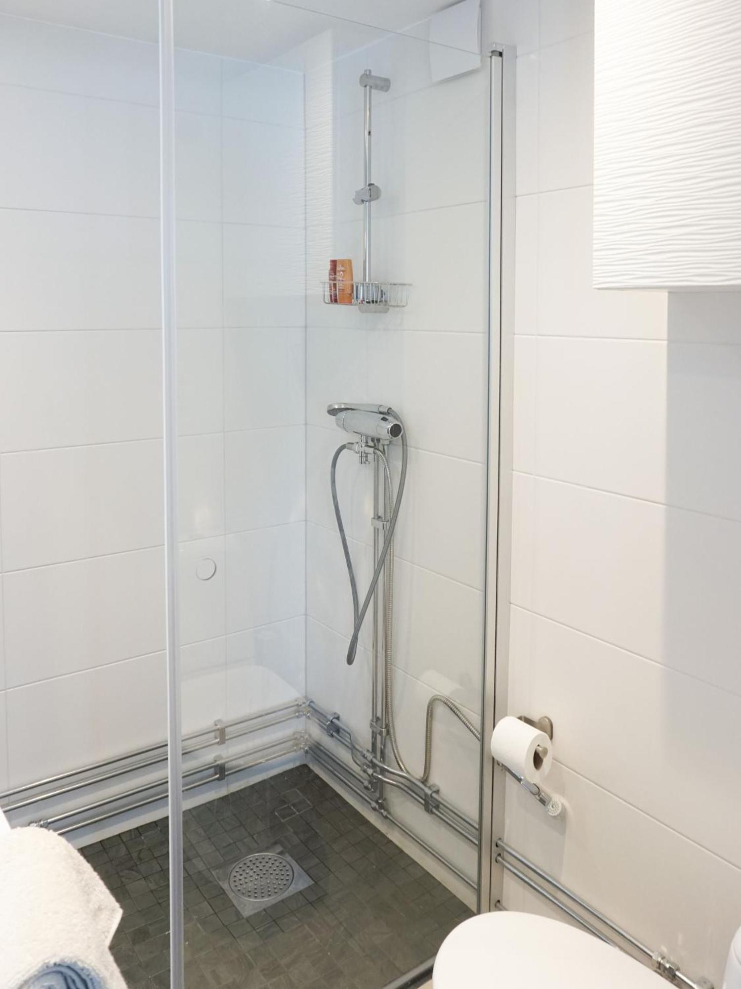 Apartamento La Petite Boheme With Free Parking Estocolmo Exterior foto